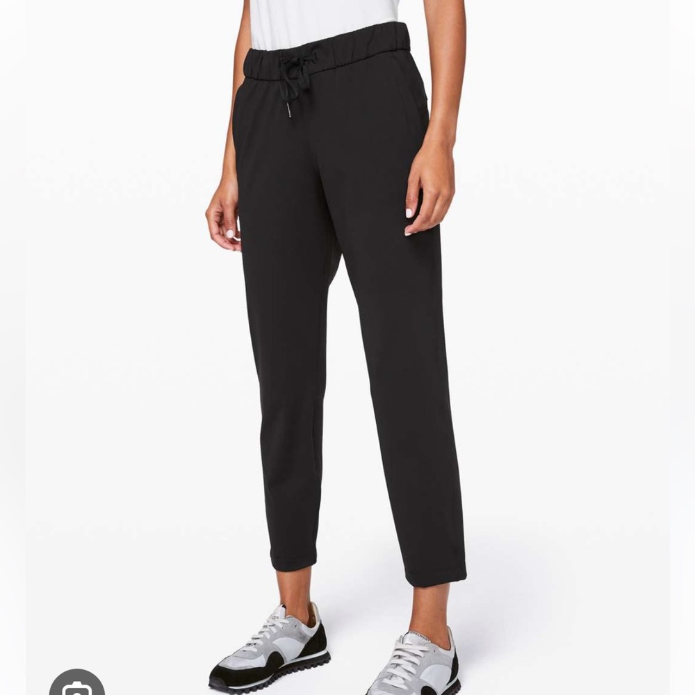Lululemon on the fly 7/8 pant black 2